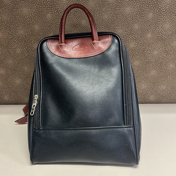 Samsonite Handbags - 🔥🔥🔥Samsonite Black Leather Backpack
